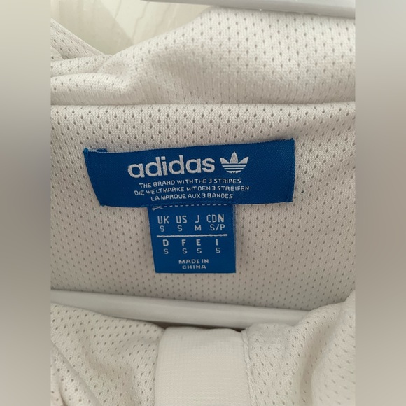 EUC Adidas men’s anorak/windbreaker small - Picture 2 of 2